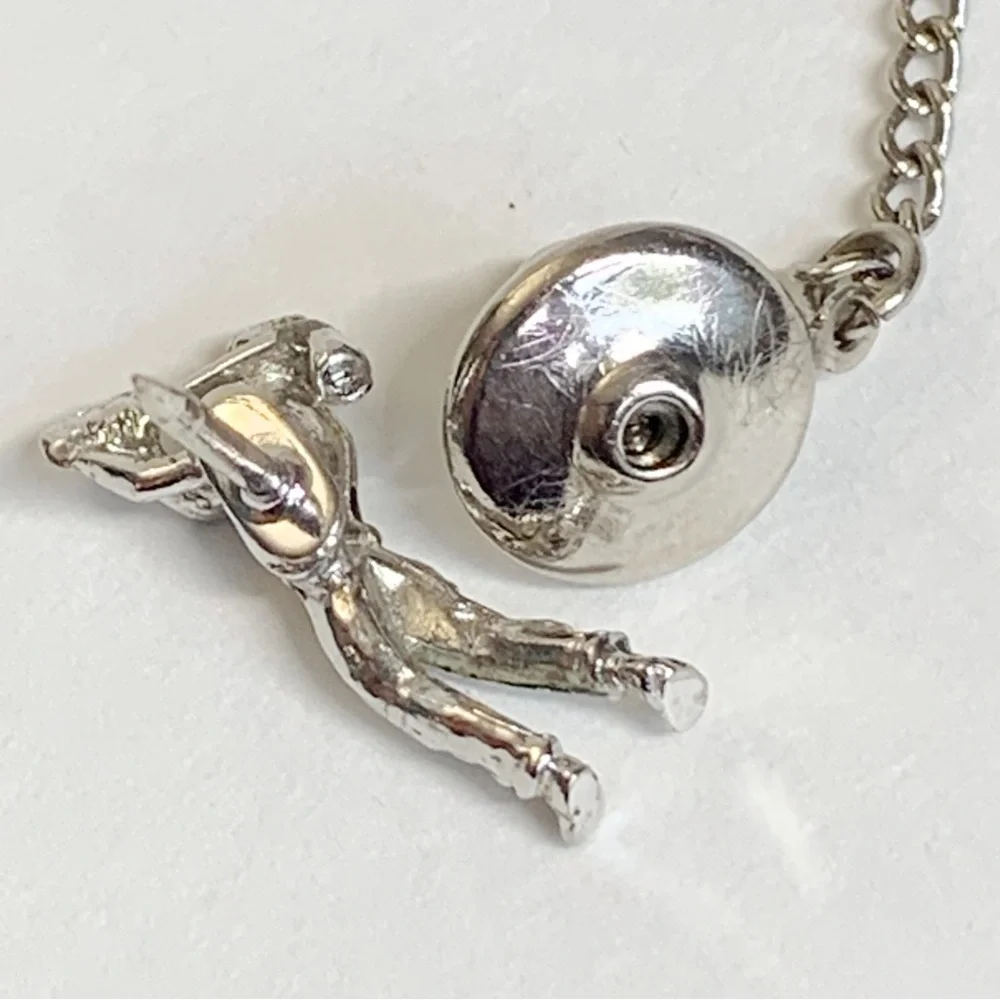 Vintage golf silver tone golfer tie tack dad Father’s Day gift